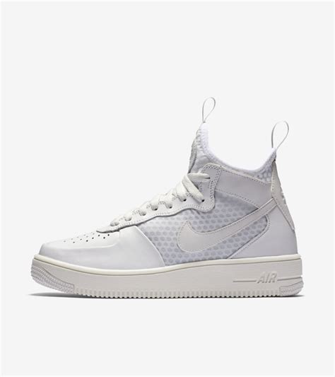 Women's Nike Air Force 1 Ultraforce Mid 'Summit White'